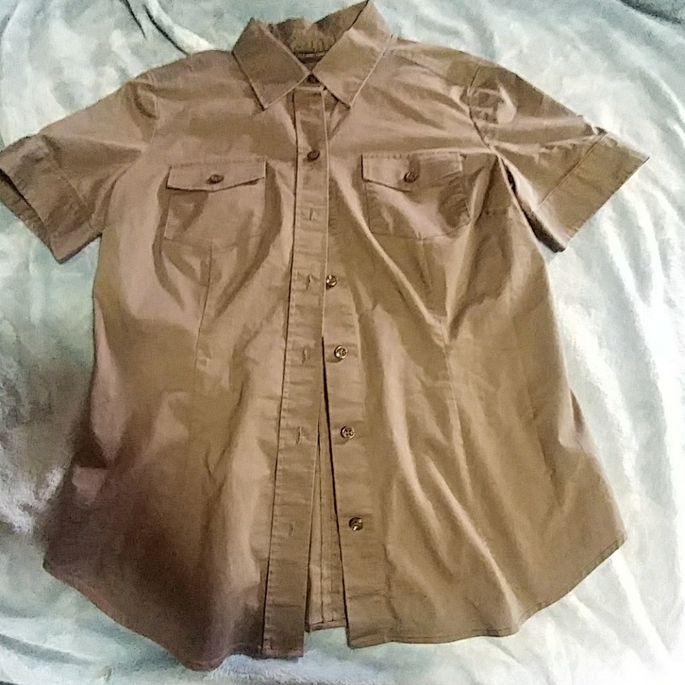 Very nice button-down blouse